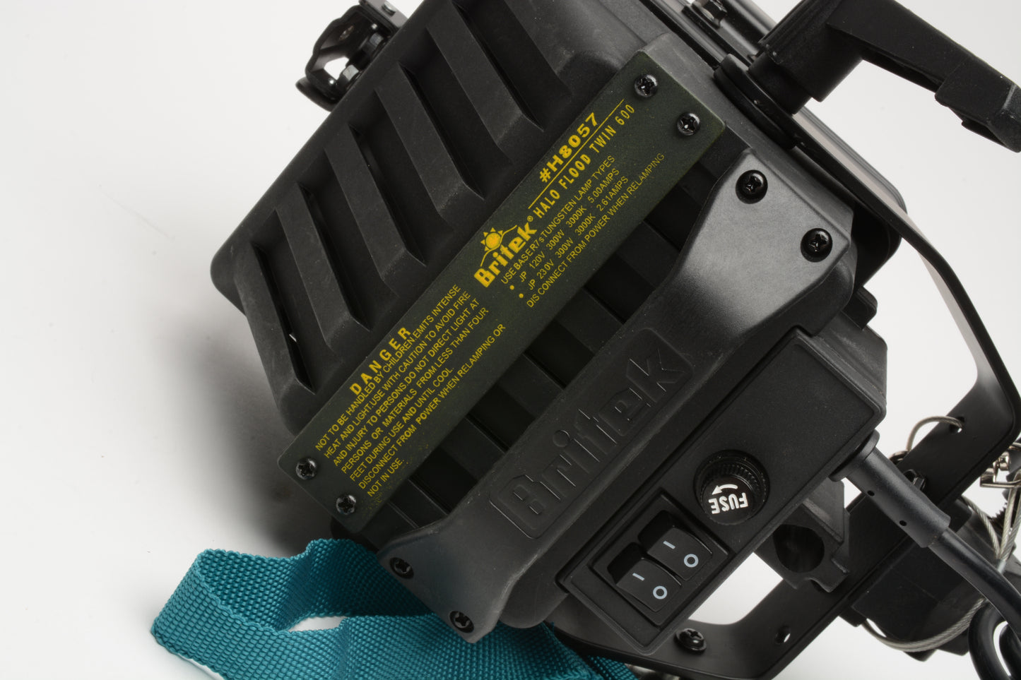 Britek Halo Flood Light Twin 600 Model H8057 light, Good bulb