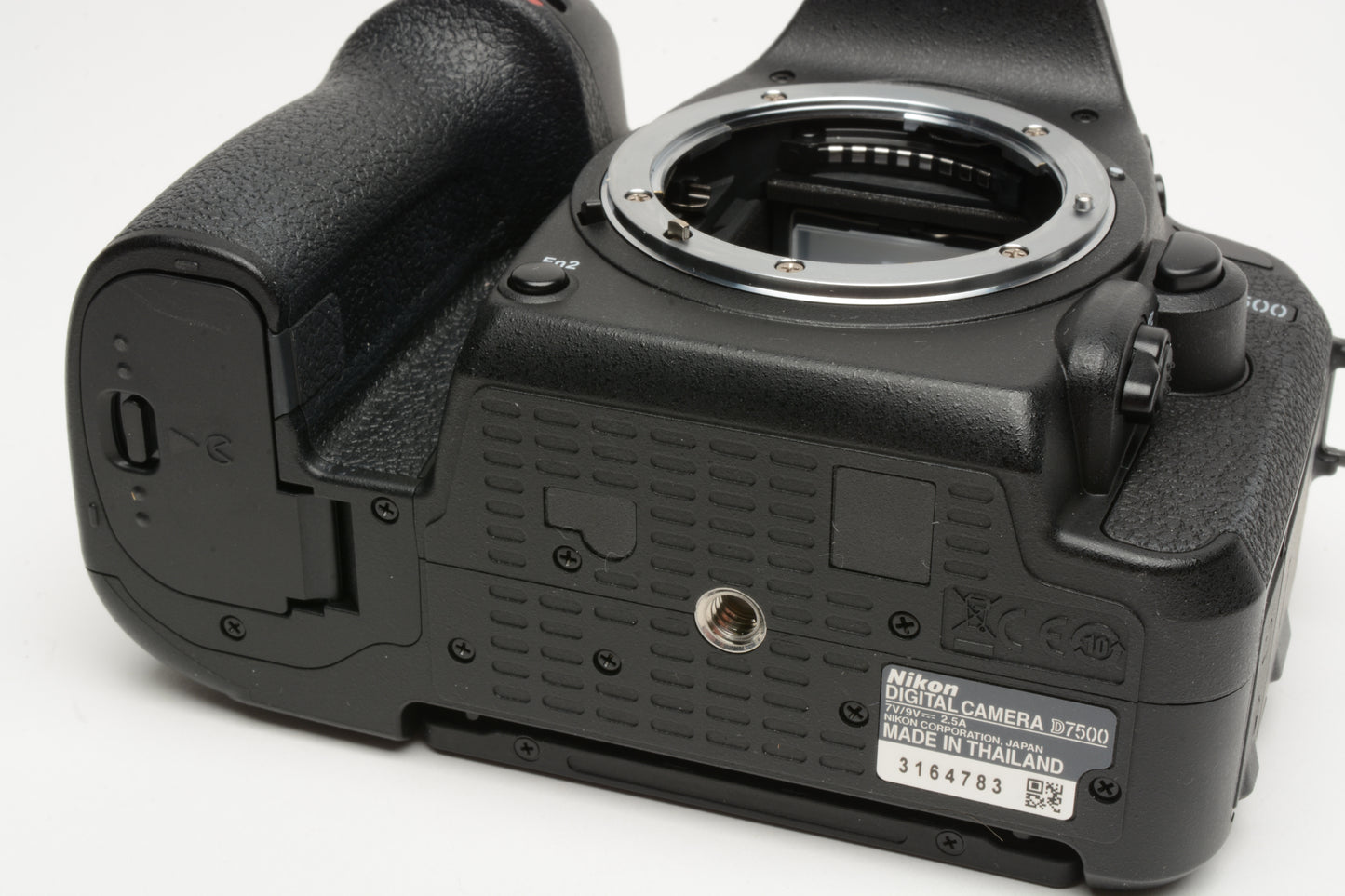 Nikon D7500 DSLR Body w/Batt, charger, tested, great! Only 740 Acts!!