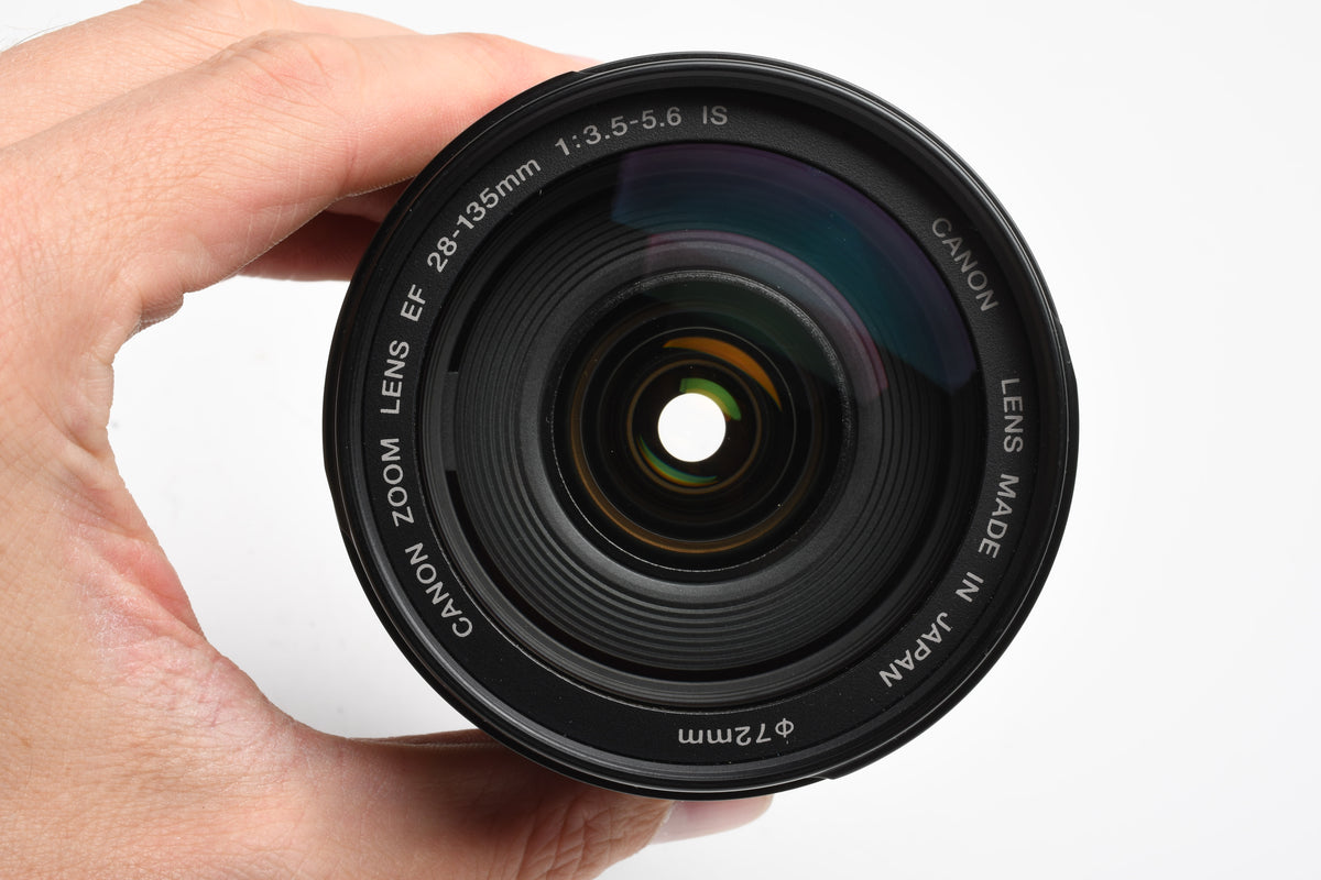 Canon EF 28-135mm F3.5-5.6 IS USM zoom lens, Clean, Mint-