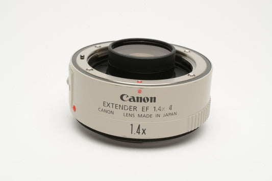 Canon EF 1.4X II extender teleconverter w/caps, pouch, Great