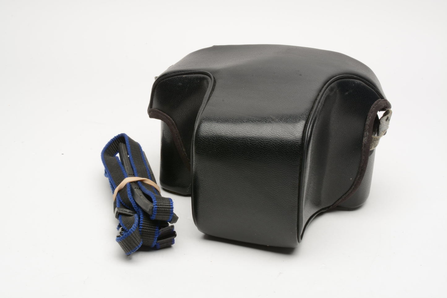 Minolta Maxxum 7000 35mm SLR w/50mm f1.7 bundle, Case+manual