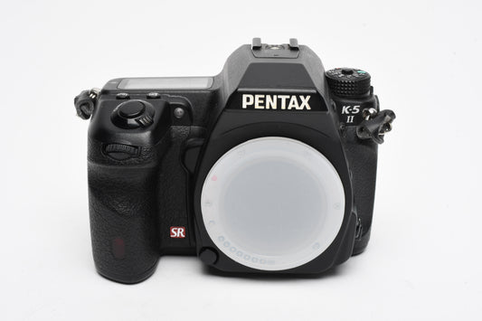 Pentax K5 II DSLR Body, Only 7392 Acts, 2Batts, charger, manual, Tested