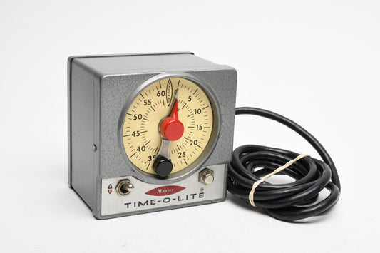 Time-O-Lite M-59 Industrial darkroom timer, very clean, tested, boxed