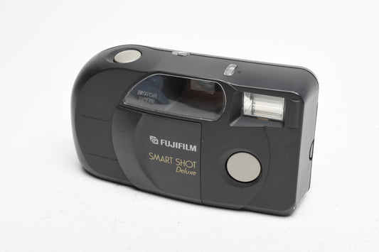Fujifilm Smart Shot Deluxe 35mm Point&Shoot camera, tested, nice