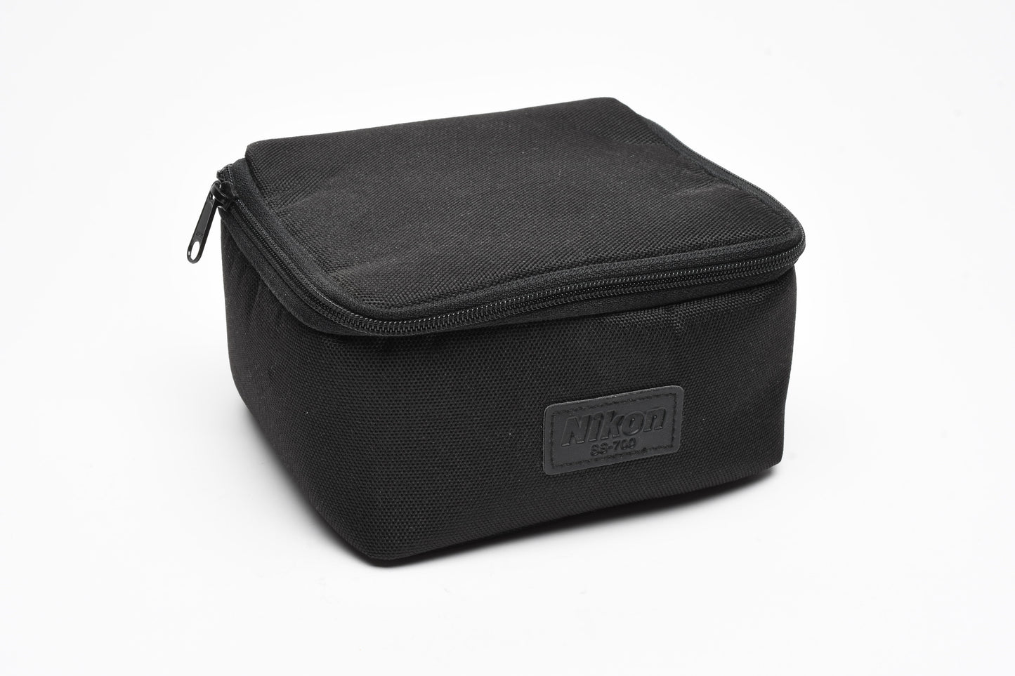 Nikon SB-700 Speedlight flash, filters, case, manual, stand, diffuser, Mint-