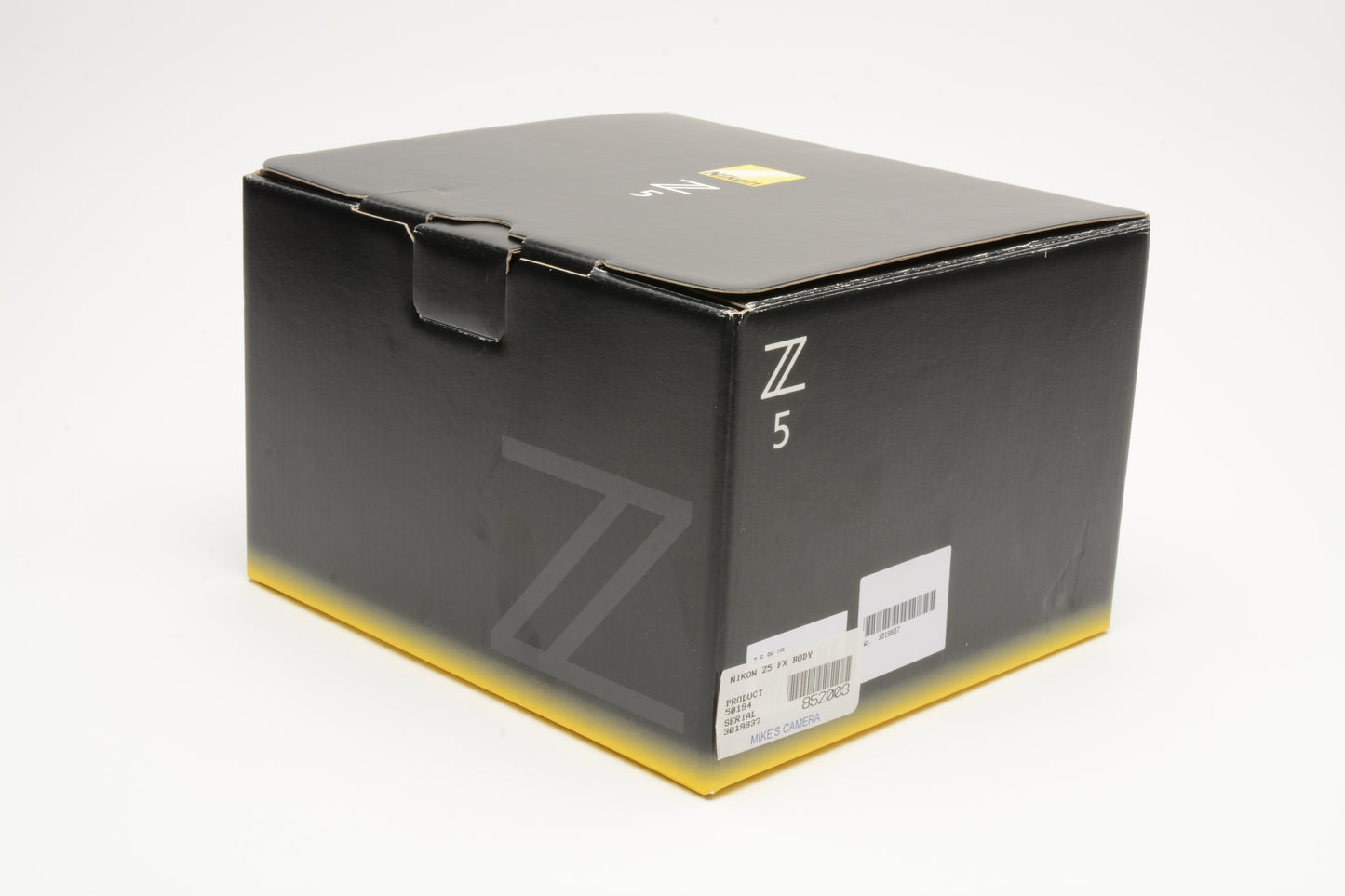 Nikon Z5 body, Boxed, USA version, 2Batts +64GB SD card, Only 2184 Acts!