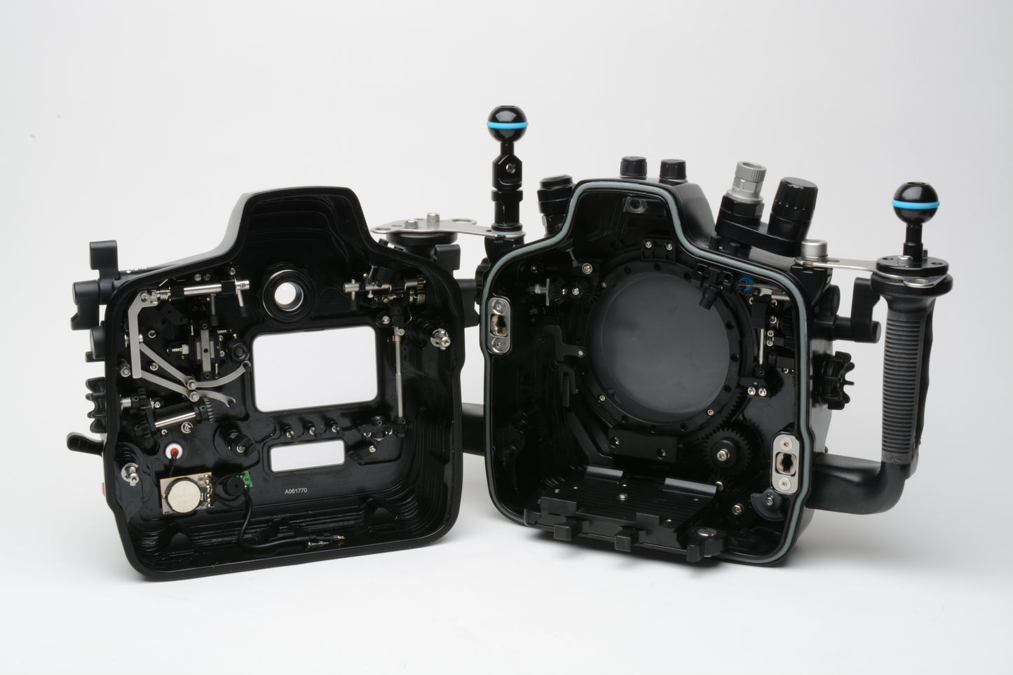 Nauticam NA-1DX Underwater housing, nice & clean condition (N120 Port)