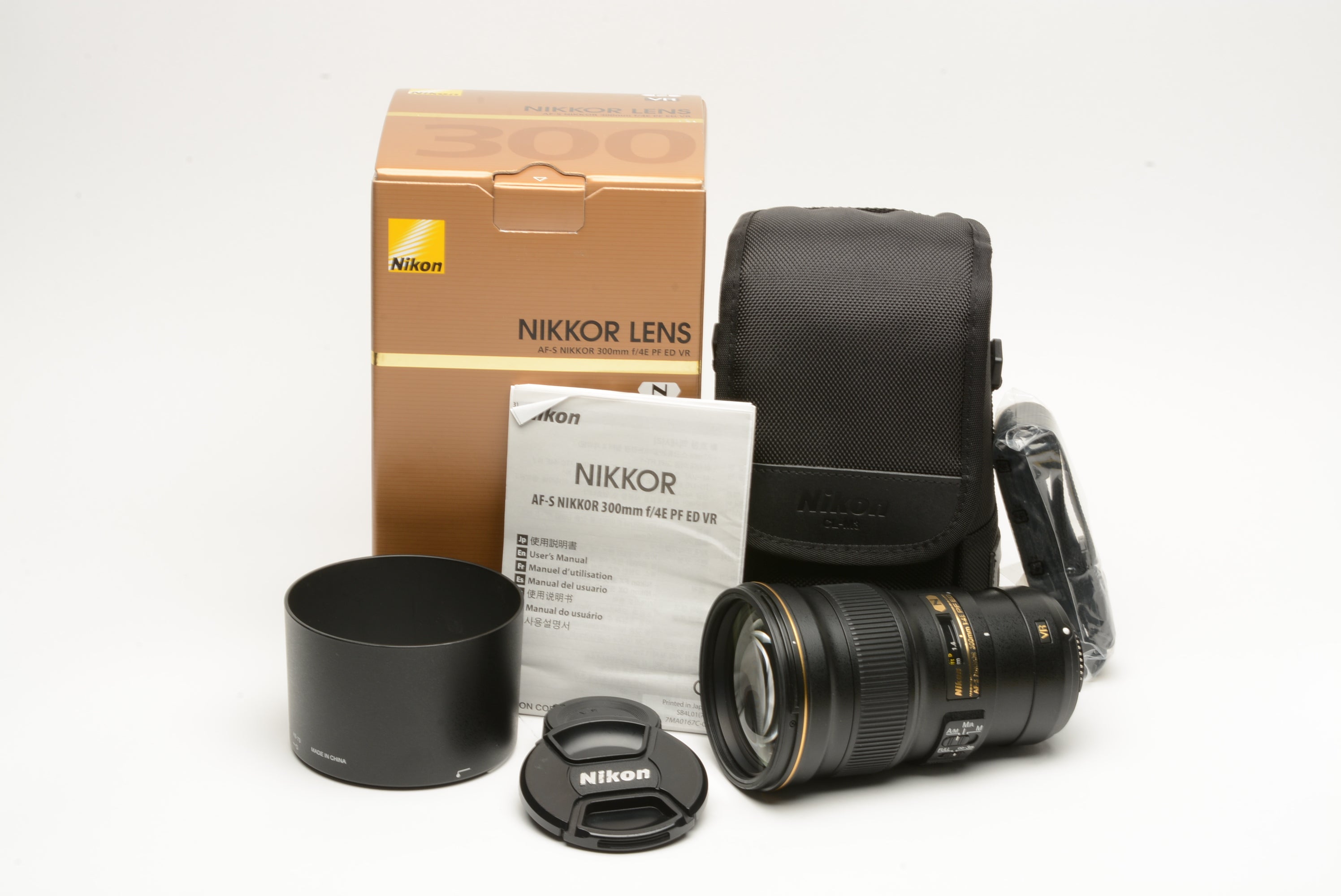 Nikon N AF-S Nikkor 300mm f/4 E PF ED Lens w/Box, Hood, Case, USA Version