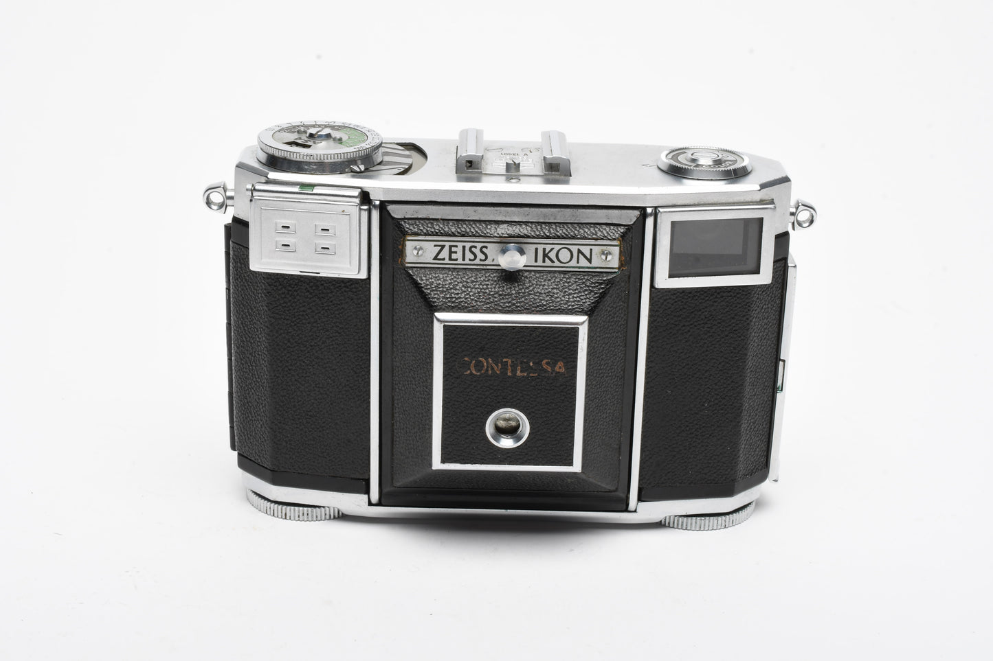 Zeiss Ikon Contessa Rangefinder w/45mm f2.8 lens, vintage camera, Works, nice collector