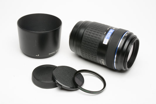 Olympus Zuiko Digital AF 70-300mm F4-5.6 ED w/hood, caps, UV, 4/3 Mount