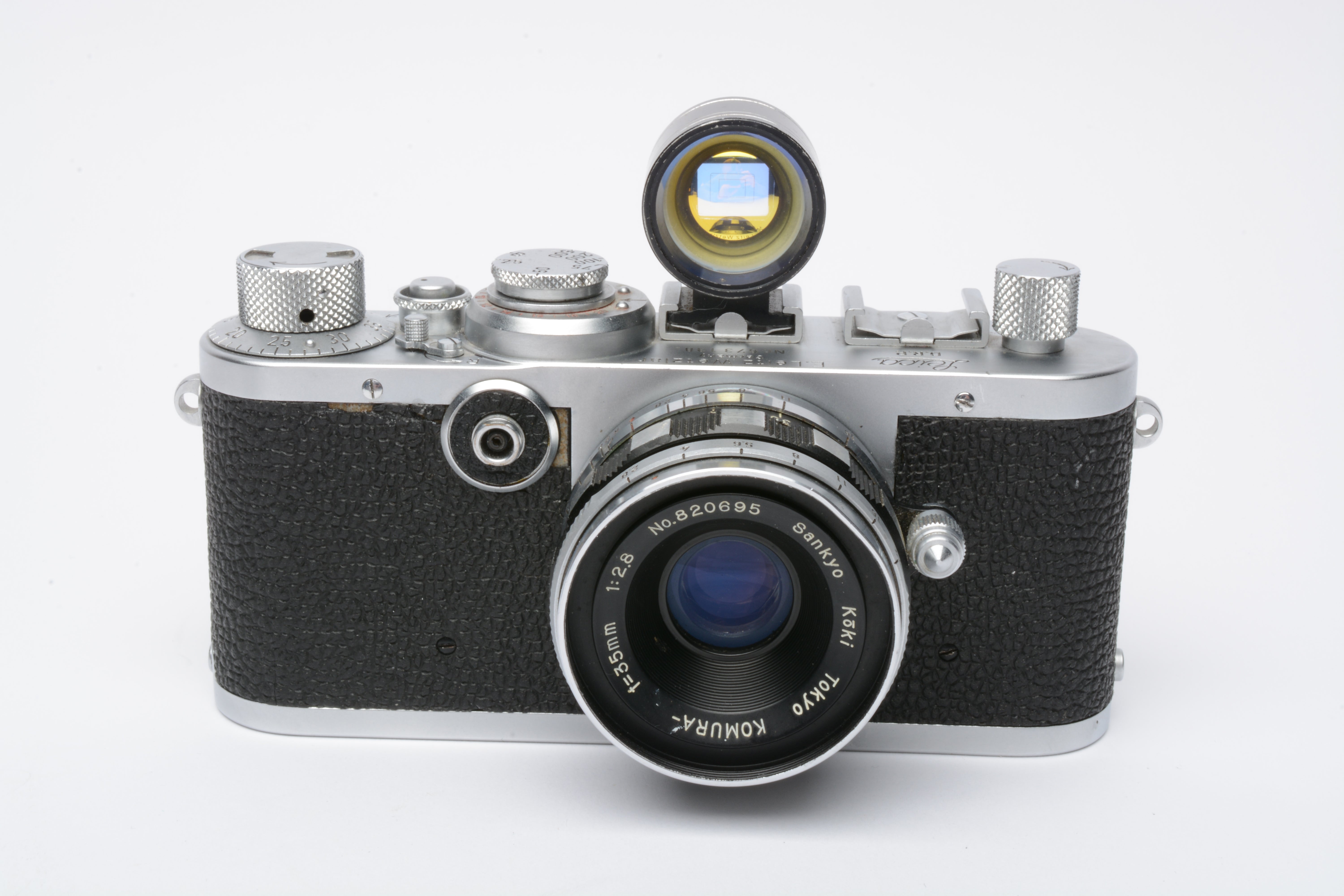 Sankyo W-Komura 35mm 2.8 for Leica screw mount (LTM) L39 Sankyo W-Komura 35mm 2.8 for Leica screw mount (LTM) L39