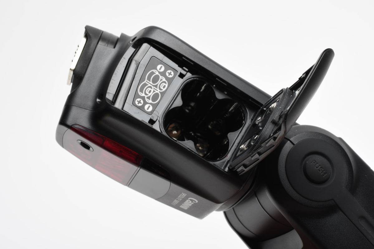 Canon 580EX II Speedlite flash, Tested, Great!