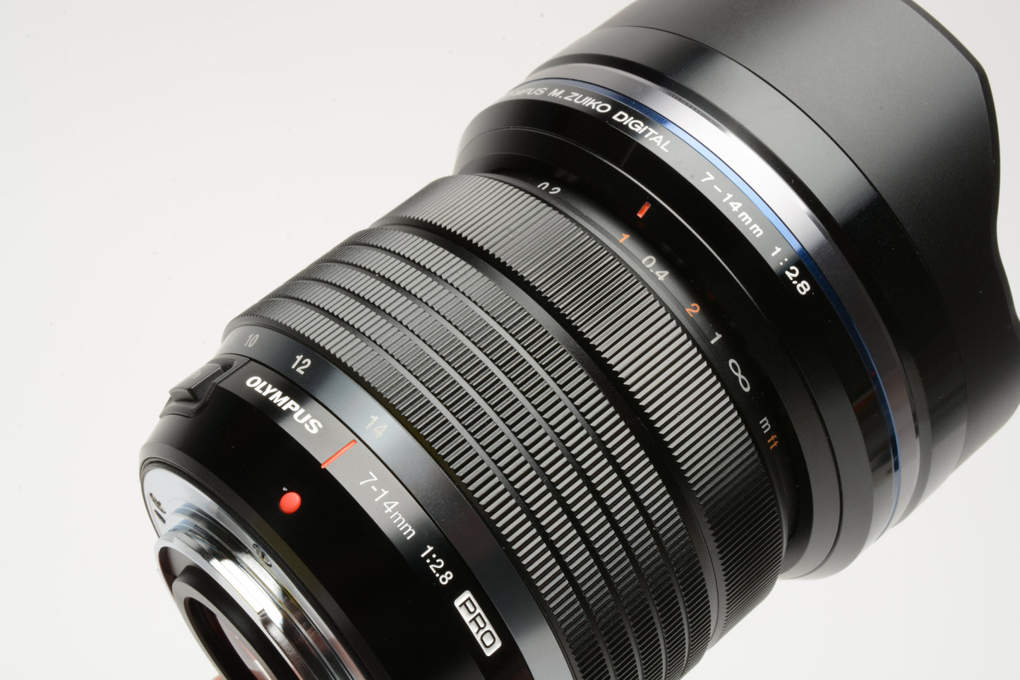 Olympus M.Zuiko Digital ED 7-14mm F2.8 PRO lens, caps, Mint-