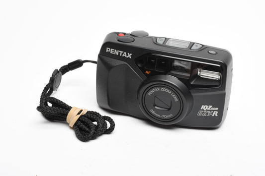 Pentax IQZoom EZY-R 38-70mm Zoom Lens 35mm Point&Shoot Camera w/Strap, Great!