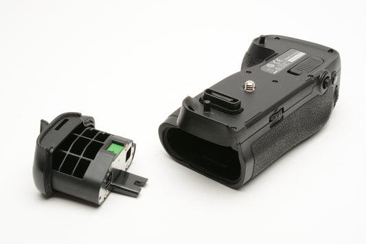 Nikon MB-D17 Multi Power Battery Pack (BL-5) for Nikon D500, Great