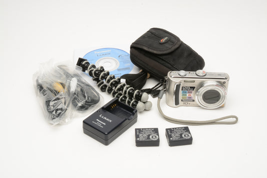 Panasonic Lumix DMC TZ5 9MP Digital Point&Shoot camera bundle, Good!