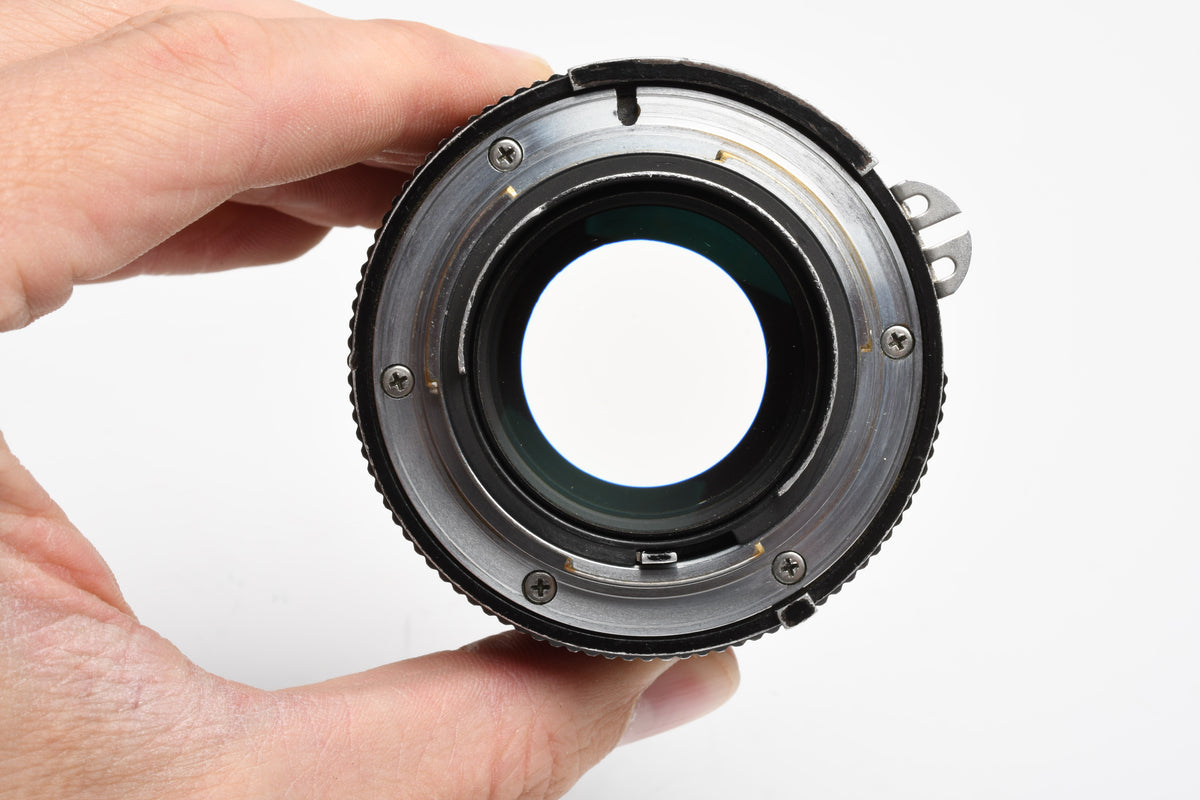 Nikon Nikkor-PC Auto 105mm f2.5 Ai portrait lens w/caps, Bargain, Read*