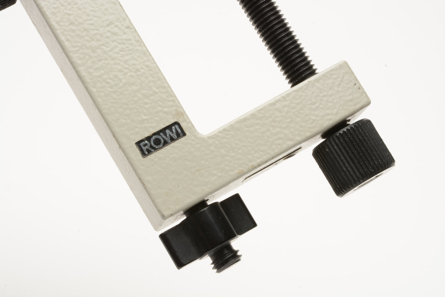 Rowi 2.5" clamp w/ball Head, Nice & Clean