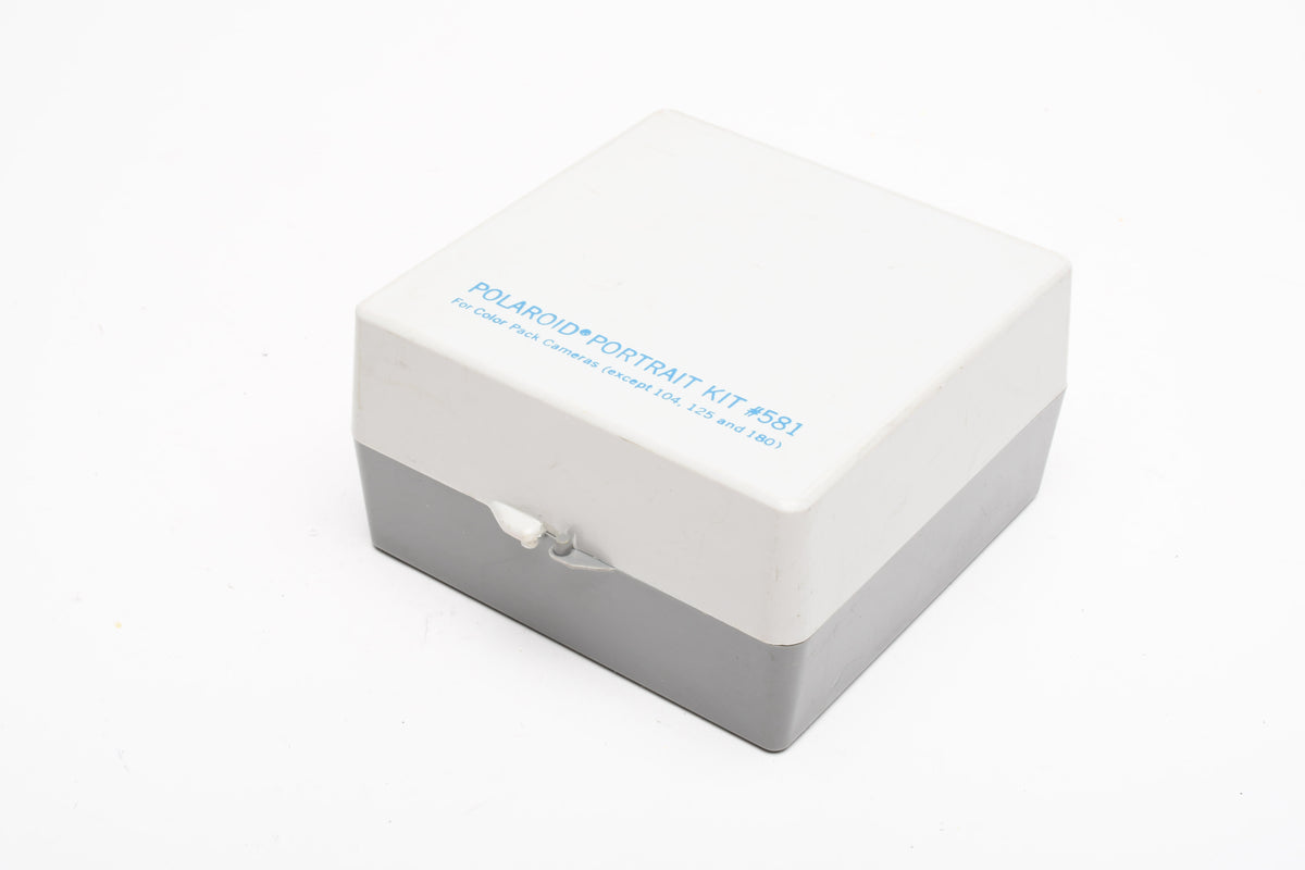 Polaroid Portrait Kit 581 in Jewel case, Very clean