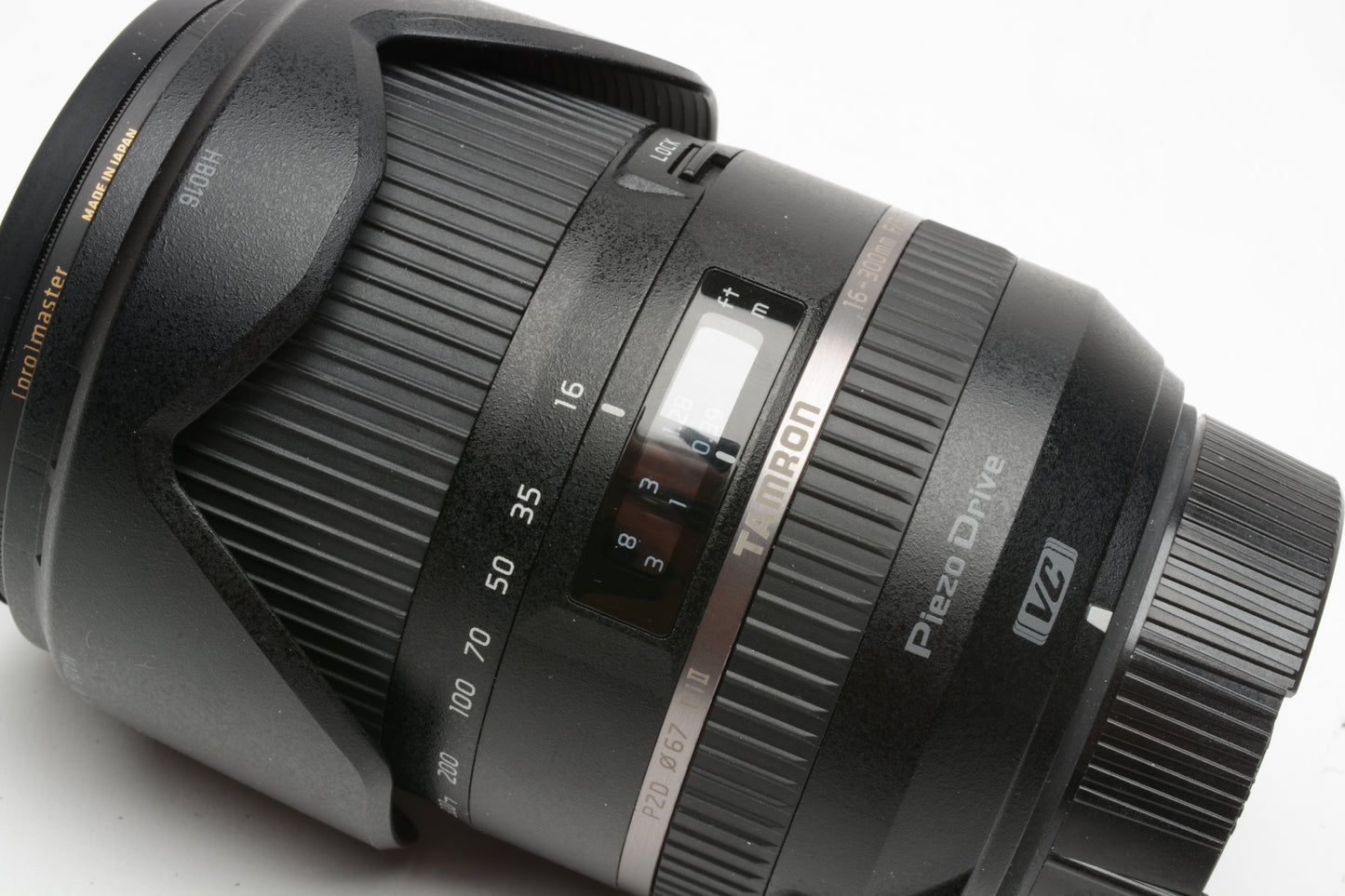 Tamron AF 16-300mm PZD Di II f3.5-6.3 zoom Nikon AF mount w/Lens hood, UV filter, caps