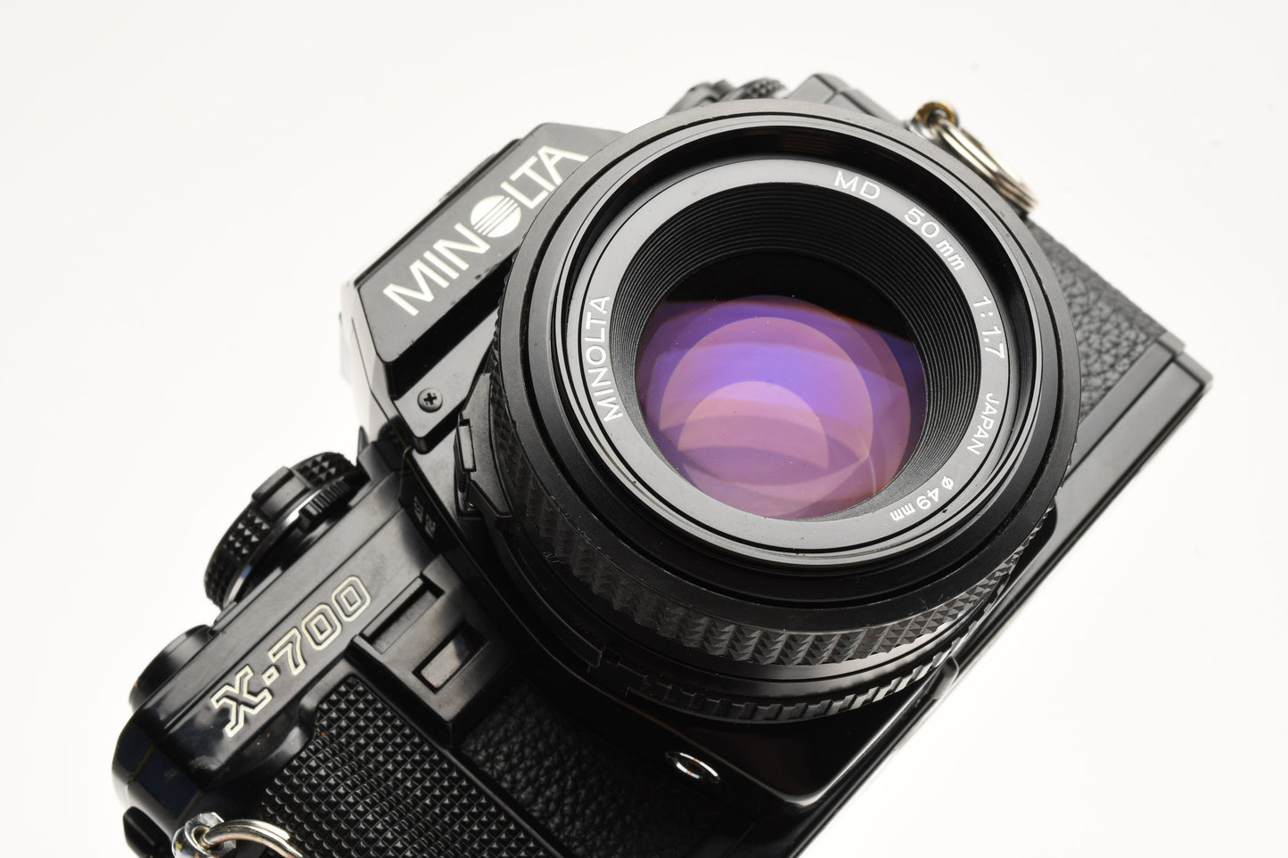 Minolta X700 35mm SLR w/50mm f1.7 lens, strap, cap, Sky, new seals, Great