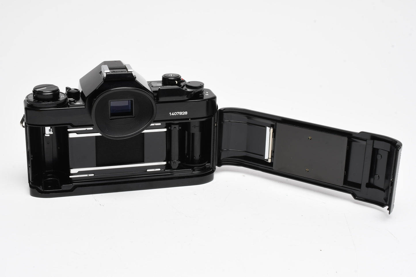 Canon A-1 35mm SLR w/ 50mm f1.8 FD Lens, Canvas Strap, New Seals, Great!
