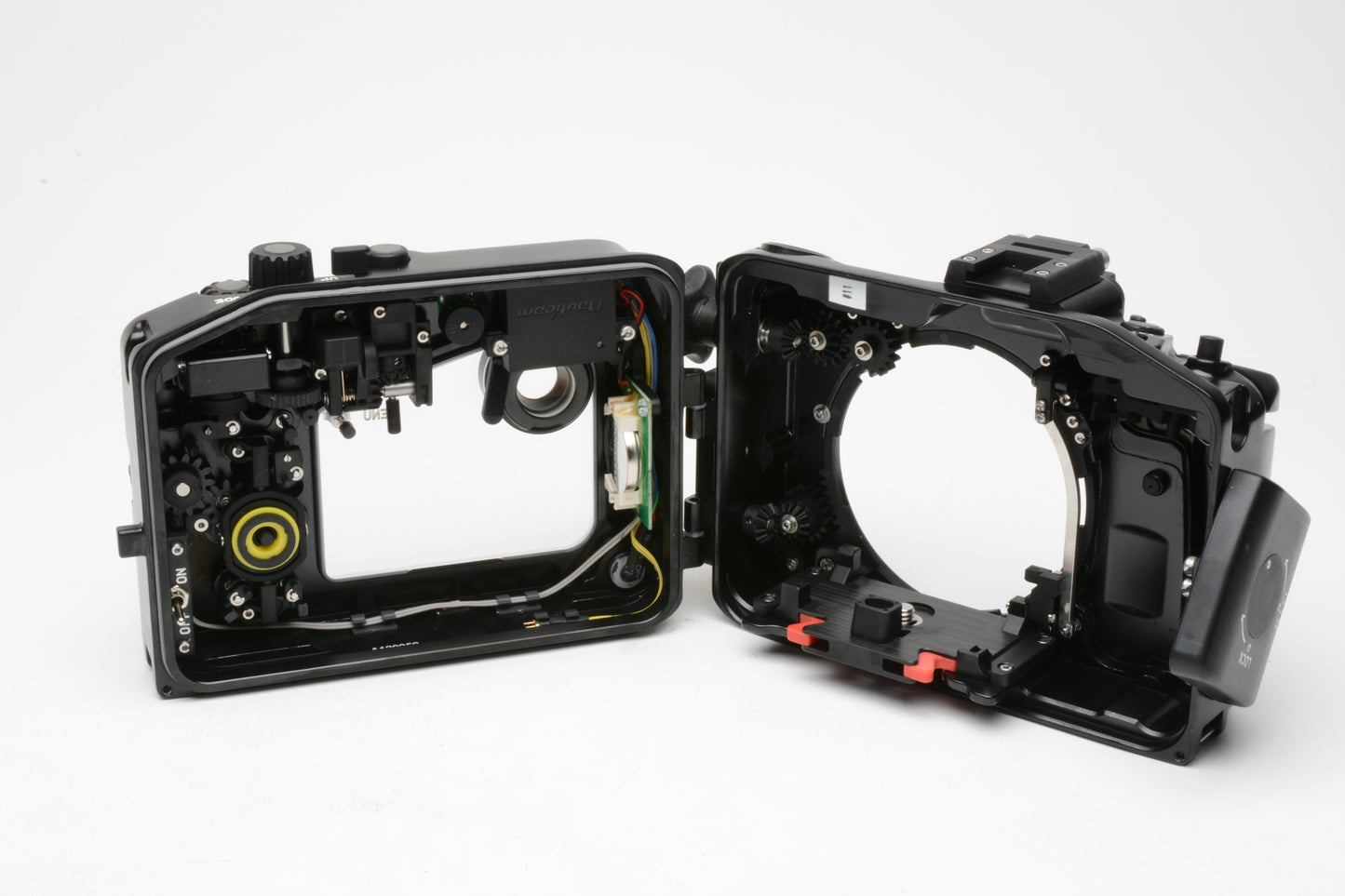 Nauticam NA-A6000 Underwater Housing for Sony A6000, nice & clean