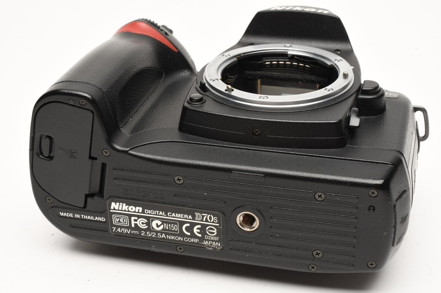 Nikon D70s DSLR body w/batt., charger, strap, USB, 19K Acts, Great!