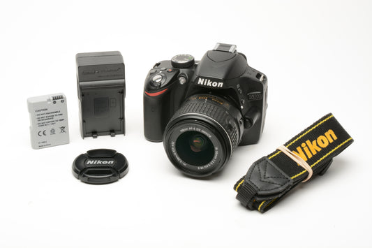 Nikon D3200 DSLR w/18-55mm f3.5-5.6 GII, batt+charger Only 2242 Acts!