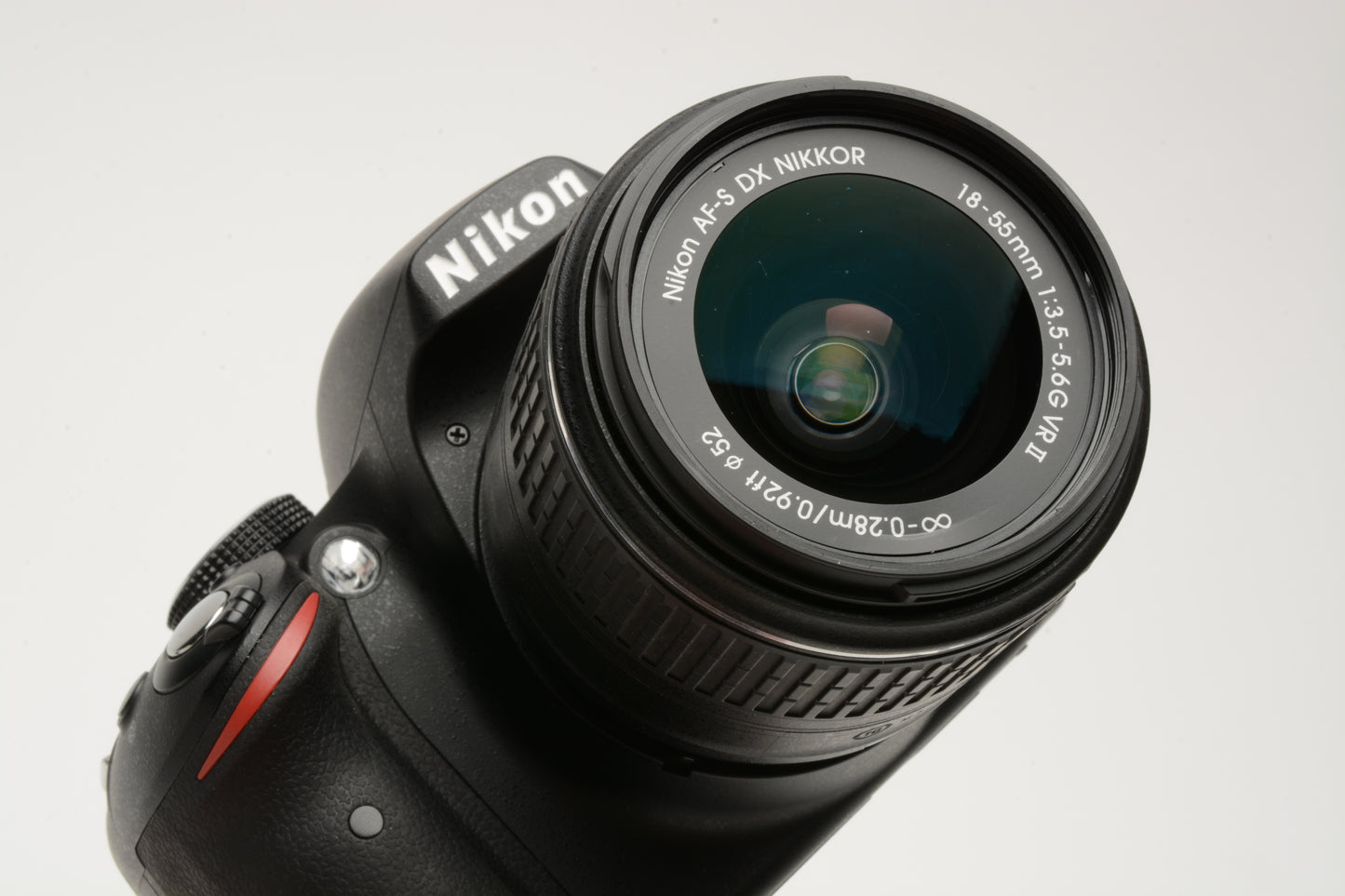 Nikon D3200 DSLR w/18-55mm f3.5-5.6 GII, batt+charger Only 2242 Acts!