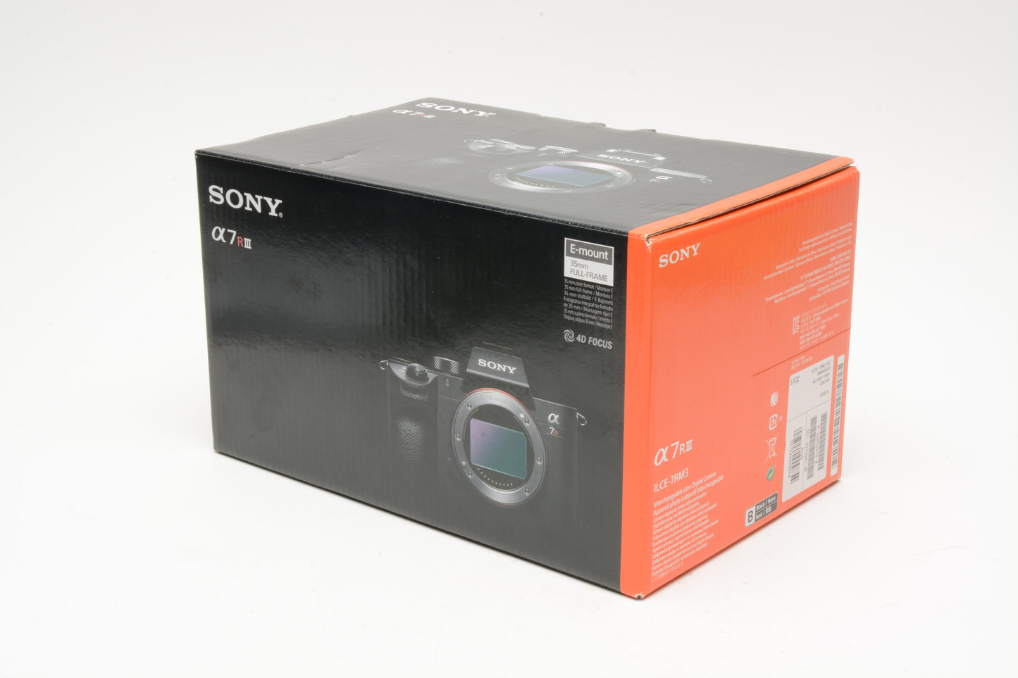 Sony A7R III Mirrorless Body, 16K Acts, Cracked screen, still great