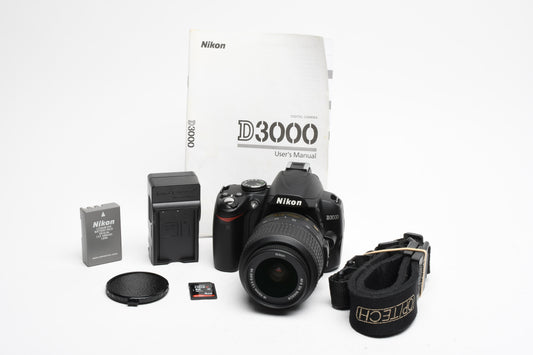 Nikon D3000 DSLR w/Nikkor AFS 18-55mm f3.5-5.6G VR Lens, Only 166 Acts