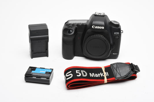 Canon EOS 5D Mark II DSLR Body, batt, Charger, Only 5879 Acts, Great!