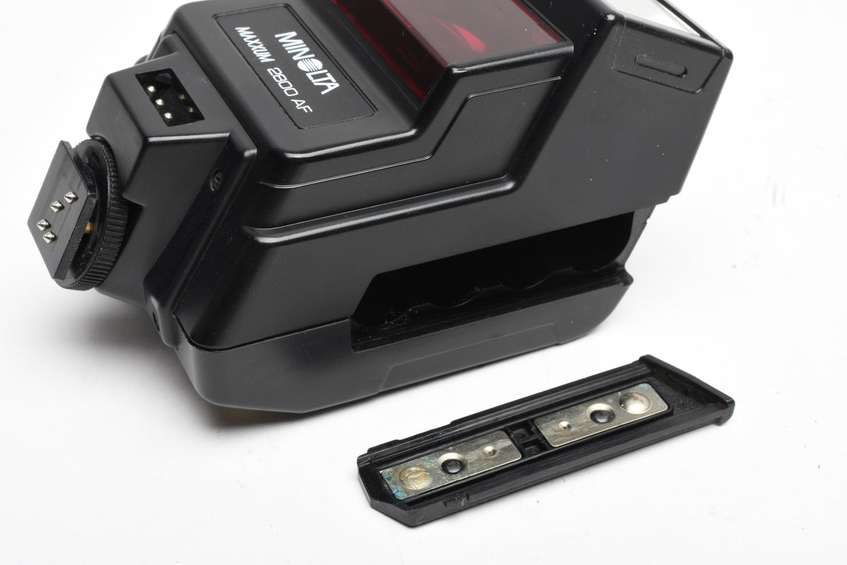 Minolta Maxxum AF 2800AF flash, diffuser, tested, Good!