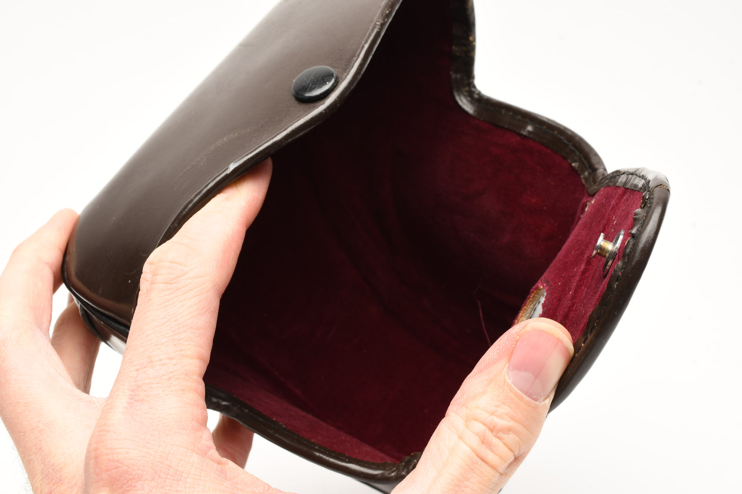 Nikon Nikkormat brown leather eveready fitted case, strap, nice & clean