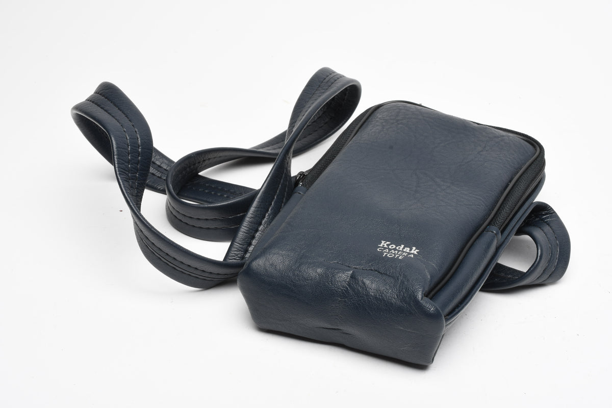 Kodak Ektalite 10 110 camera in tote, manual, Great
