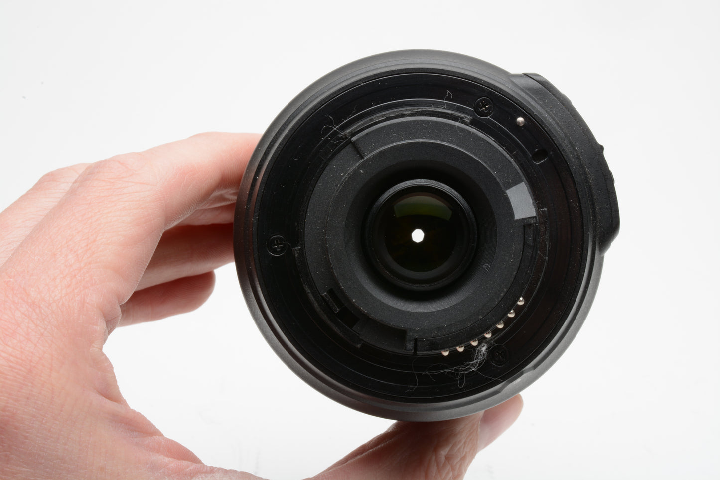 Nikon AF-S Nikkor 55-200mm f4-5.6G EF VR, very clean, hood+caps