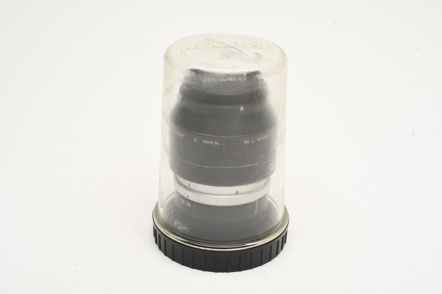 Nikon Nikkor-Q 135mm f3.5 Non-AI portrait lens, Hood, Nikon L38 UV, Nice