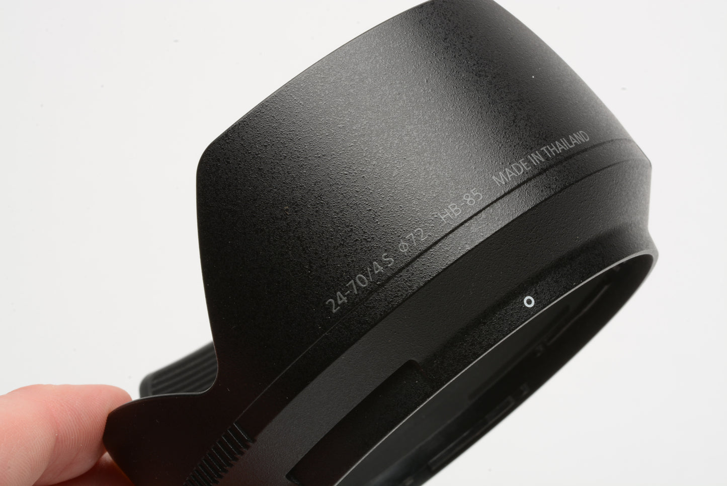 Nikon HB-85 Bayonet Lens hood for NIKKOR Z 24-70mm f/4 S