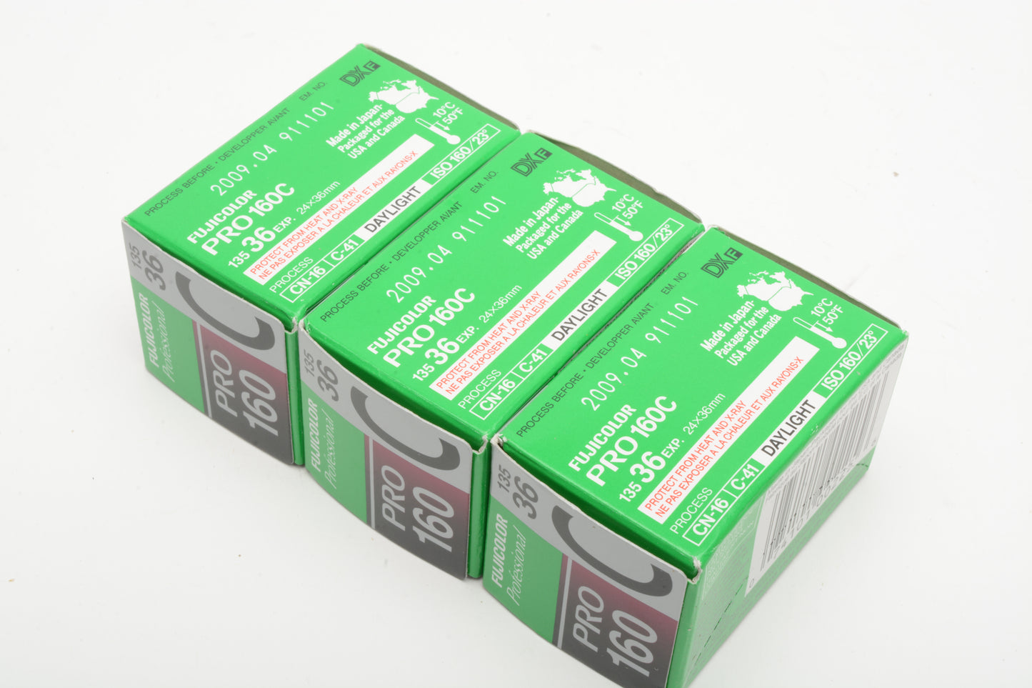 3X rolls Fujicolor Pro 160ASA 135-36 35mm C41 - Expired, Cold Stored