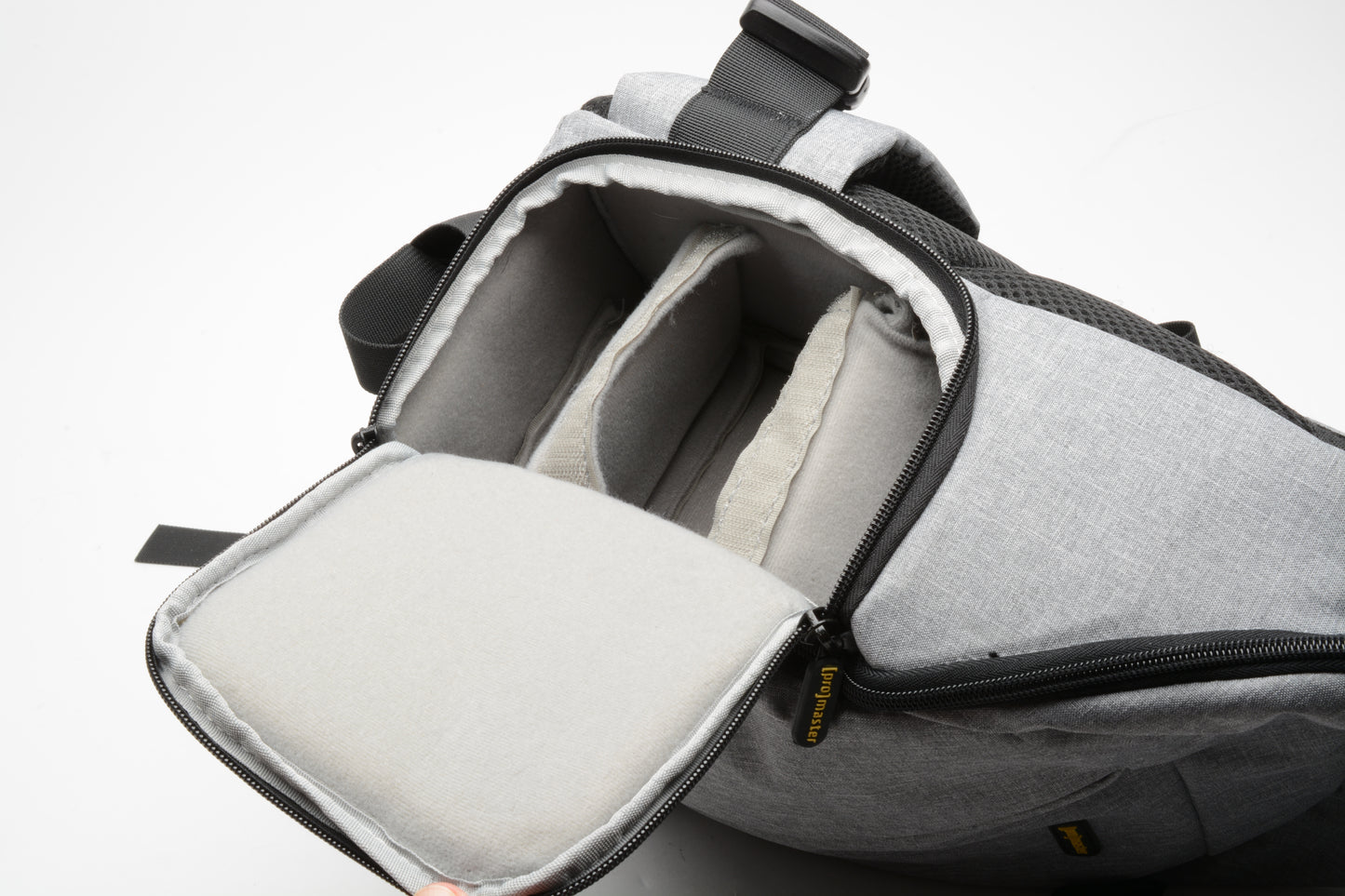 Promaster Impulse Small Sling bag, Very Nice & Clean, Minimal use