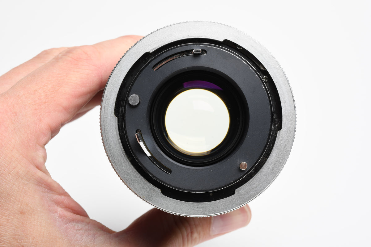 Vivitar 28-85mm f2.8-3.8 MC Zoom lens for Canon FD Mount, Caps, Good!