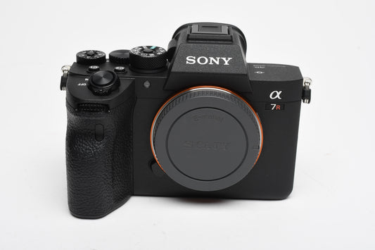 Sony a7R IV Body, Mint, Low use, Only 3017K Acts! Boxed, USA