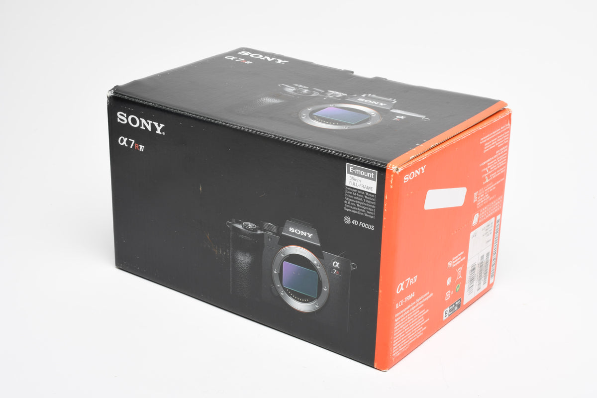Sony a7R IV Body, Mint, Low use, Only 3017K Acts! Boxed, USA
