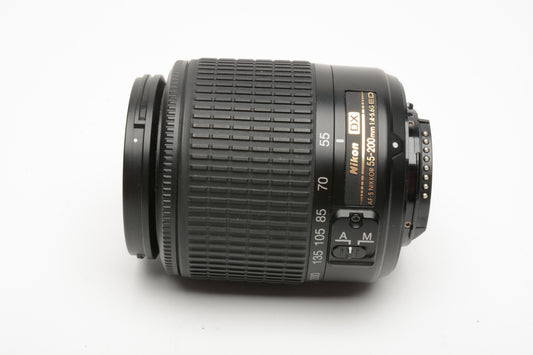 Nikon AFS Nikkor 55-200mm F4-5.6G ED DX VR zoom lens, caps, pouch, Clean