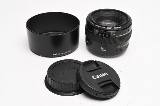Canon EF 50mm f1.4 USM Lens w/Hood, Nice!