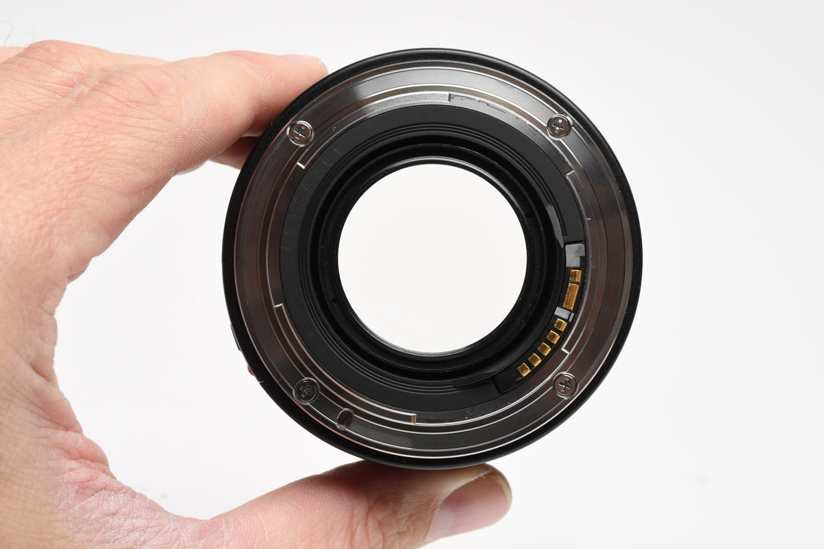 Canon EF 50mm f1.4 USM Lens w/Hood, Nice!
