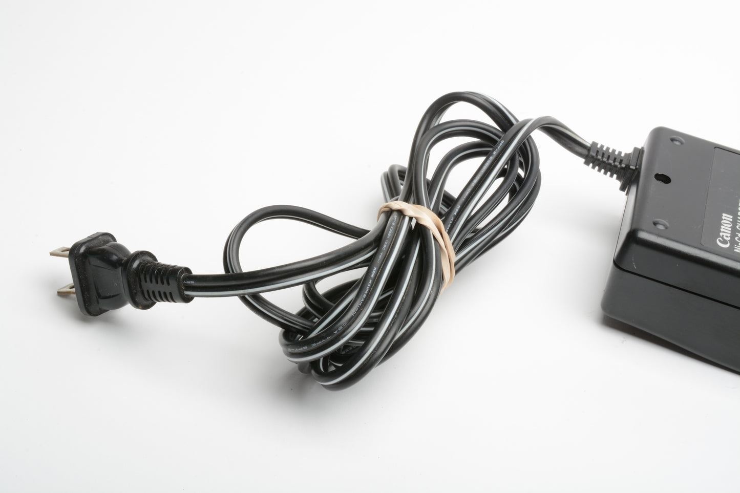 Canon Ni-Cd battery charger E1, Genuine Canon