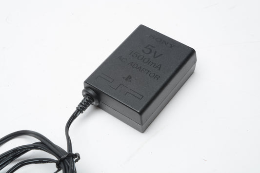 Sony PSP-380 AC adapter / power supply w/ power cable (5V, 1500mA)