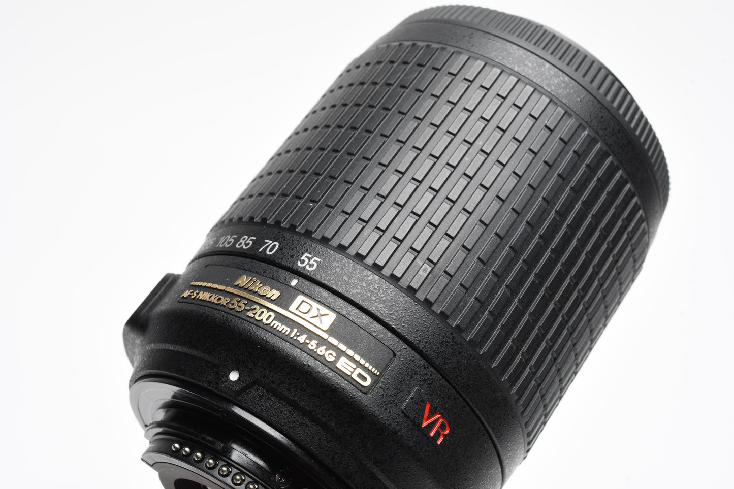 Nikon AF-S 55-200mm f4-5.6G ED VR DX SWM, Caps, Mint-